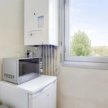 Διαμέρισμα Quiet Studio With Balcony Close To Center And Beaches - Welkeys